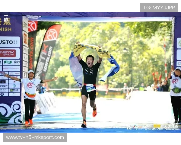 铁人三项队完成专项训练，整体状态保持积极