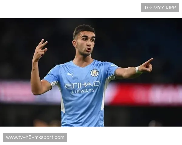 费兰·托雷斯跑位反越位成功 费兰·托雷斯跑位反越位成功