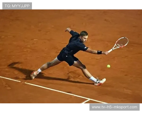 职业网球选手在多拍底线拉锯中的耐力分配与战术节奏把控